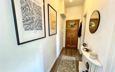 Gallery 02